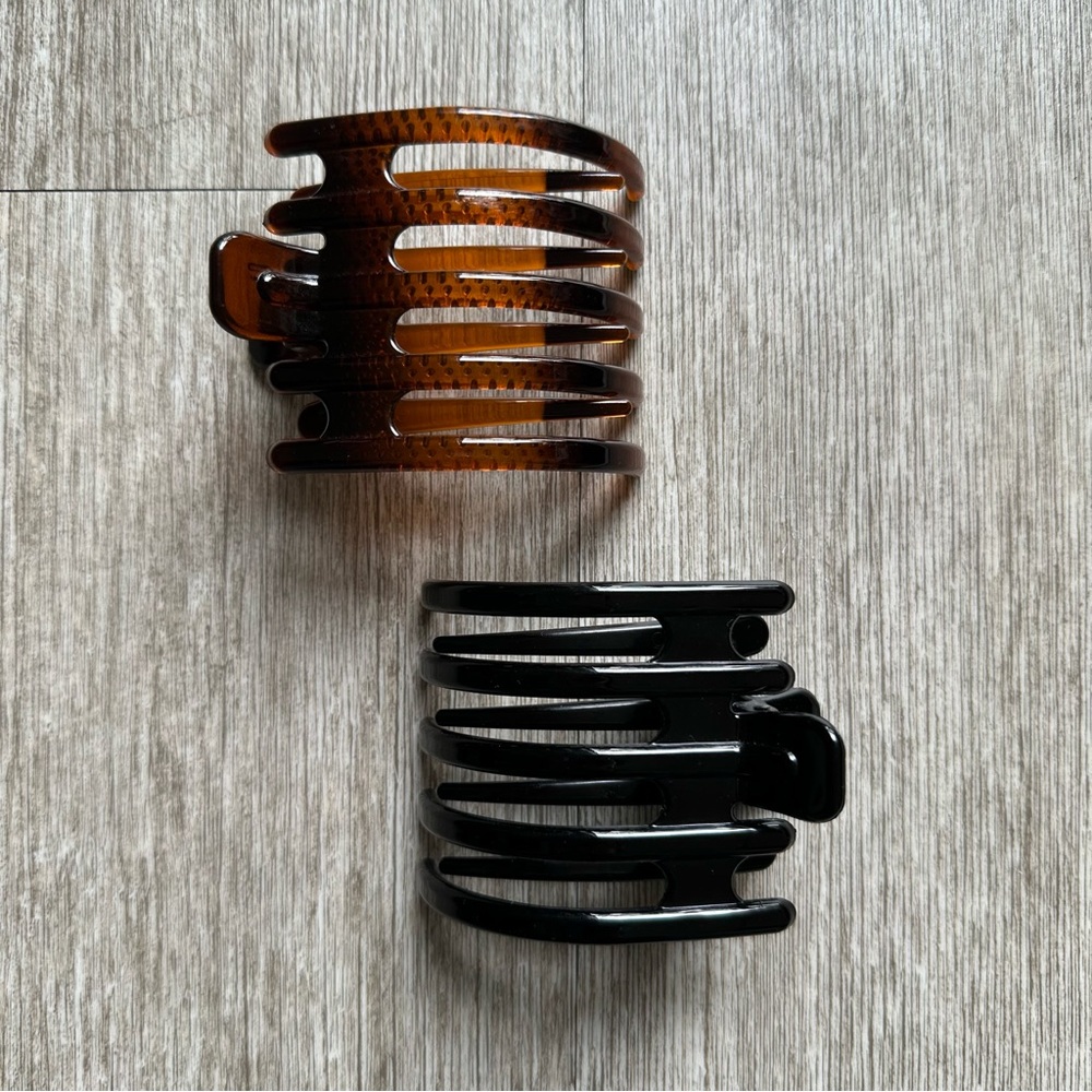 NWOT Flat claw clips, large, set of 2